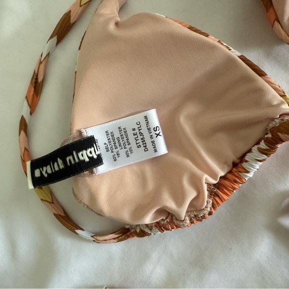 🟡 Dippin' Daisy's Mia Tie Bikini Groovy Stripe - Picture 7 of 8